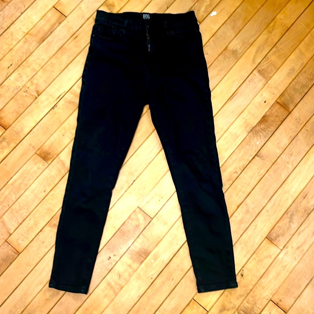 High rise black cropped pants